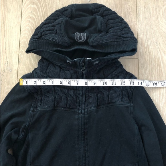 Lululemon Fireside Zip Up Cable Knit Hoodie in Black Size 6 - Picture 2 of 12